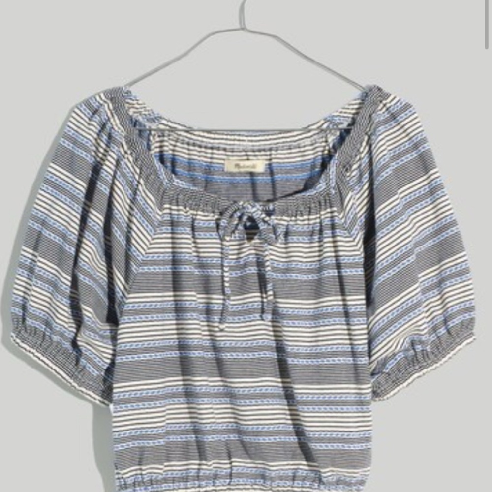 Jacquard Keyhole Crop in Stripe